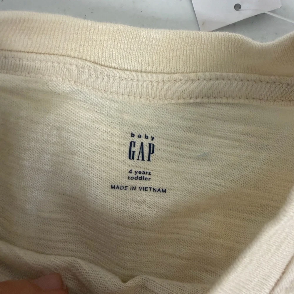 Gap Short Sleeve T-shirts, Boys Size 4 NWT, Lot of 5